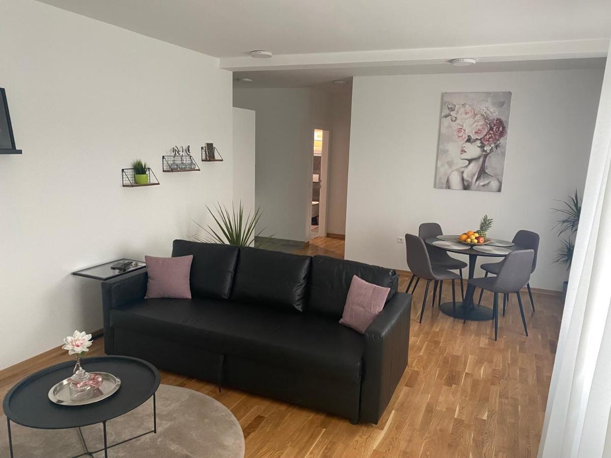 Penthouse West S Apartment Varazdin Ngoại thất bức ảnh