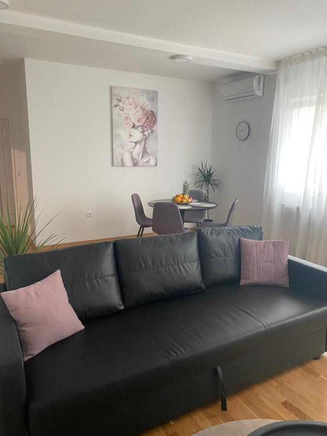 Penthouse West S Apartment Varazdin Ngoại thất bức ảnh