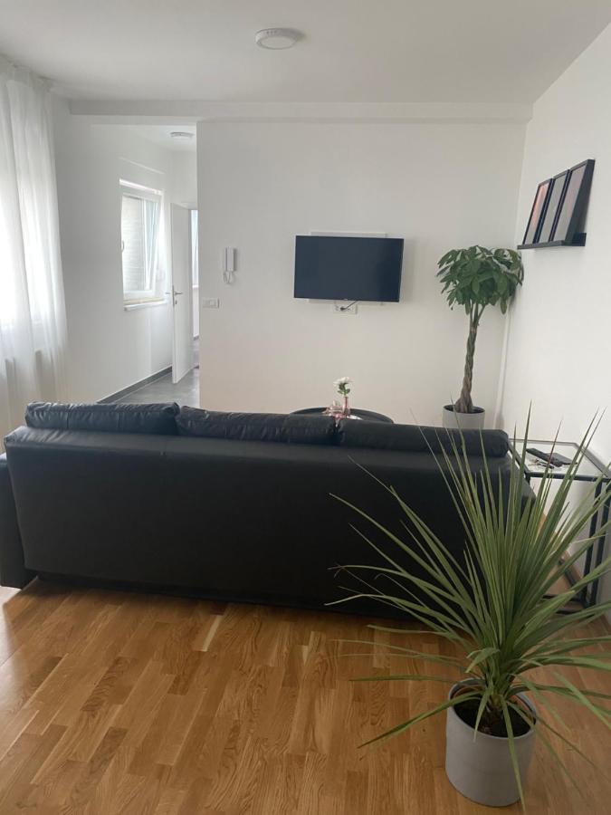 Penthouse West S Apartment Varazdin Ngoại thất bức ảnh