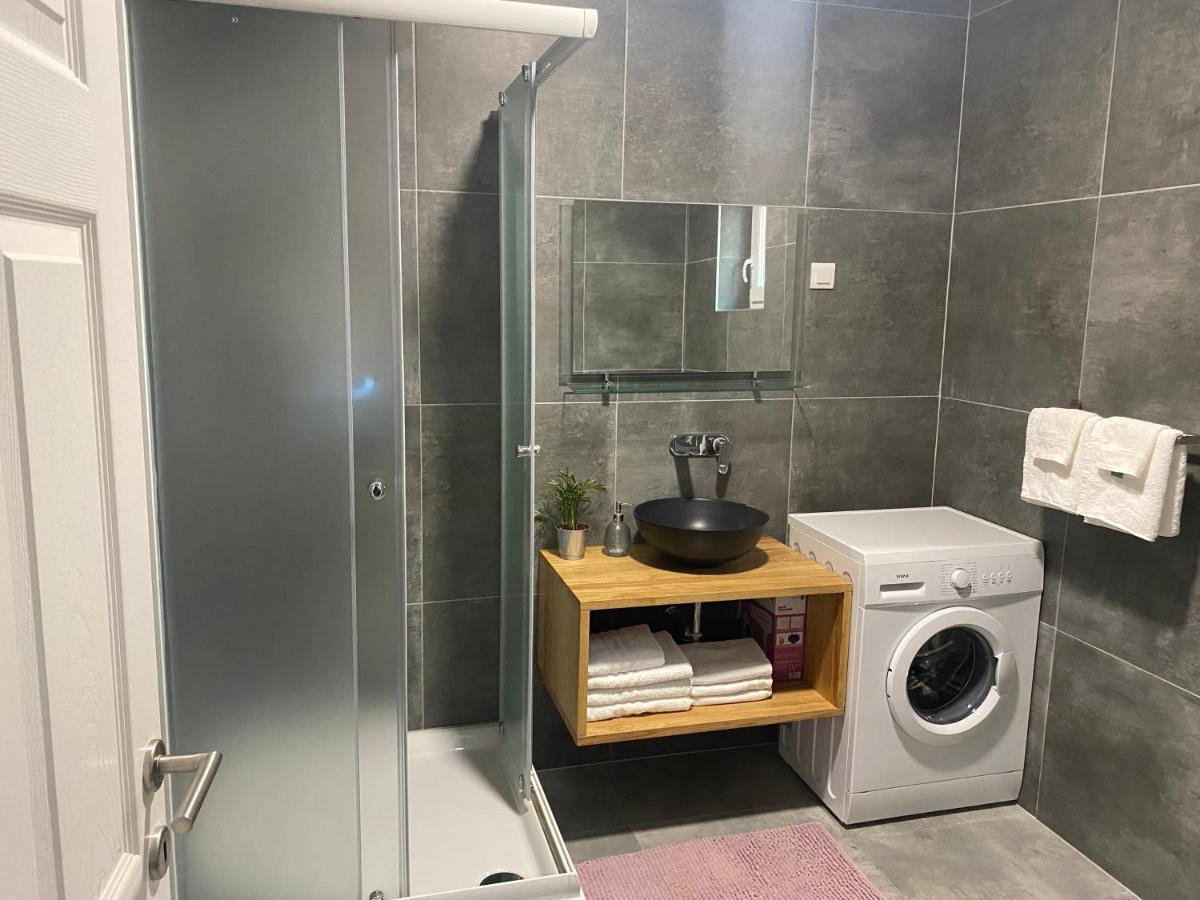 Penthouse West S Apartment Varazdin Ngoại thất bức ảnh